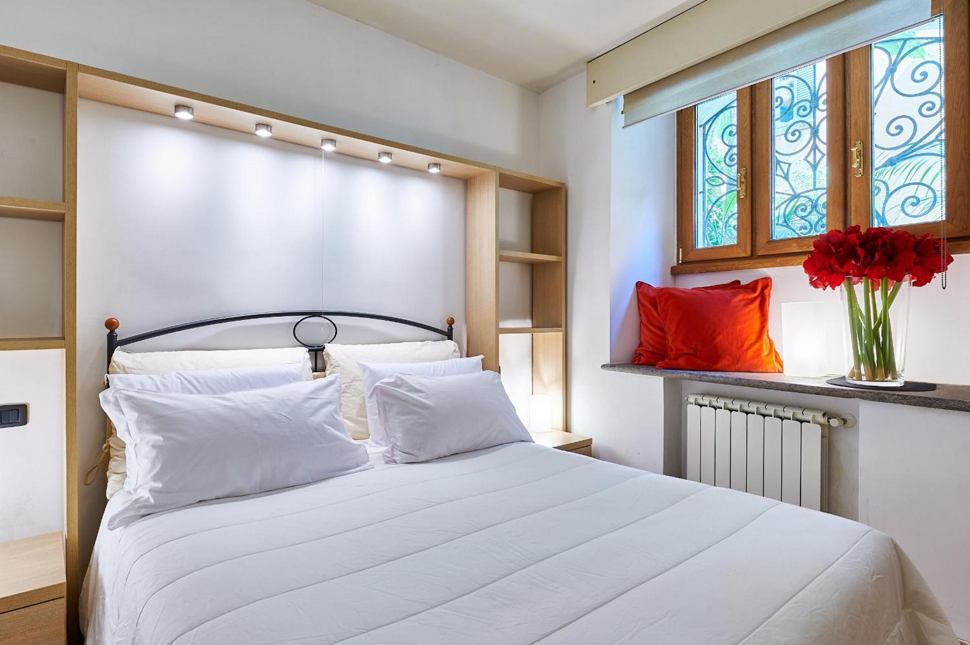 Irex Piazza Del Fico Private Apartment Rzym Zewnętrze zdjęcie